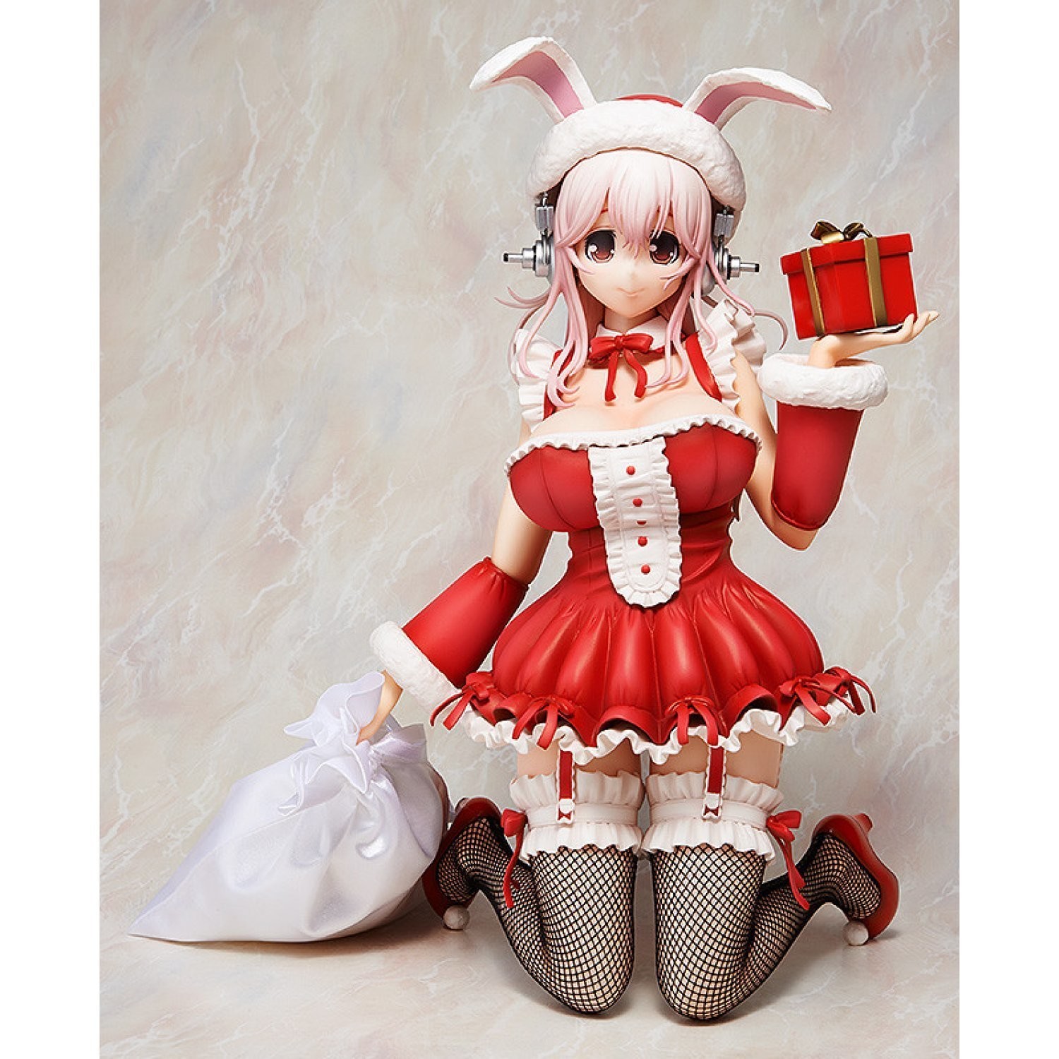 Figura Super Sonico Navidad