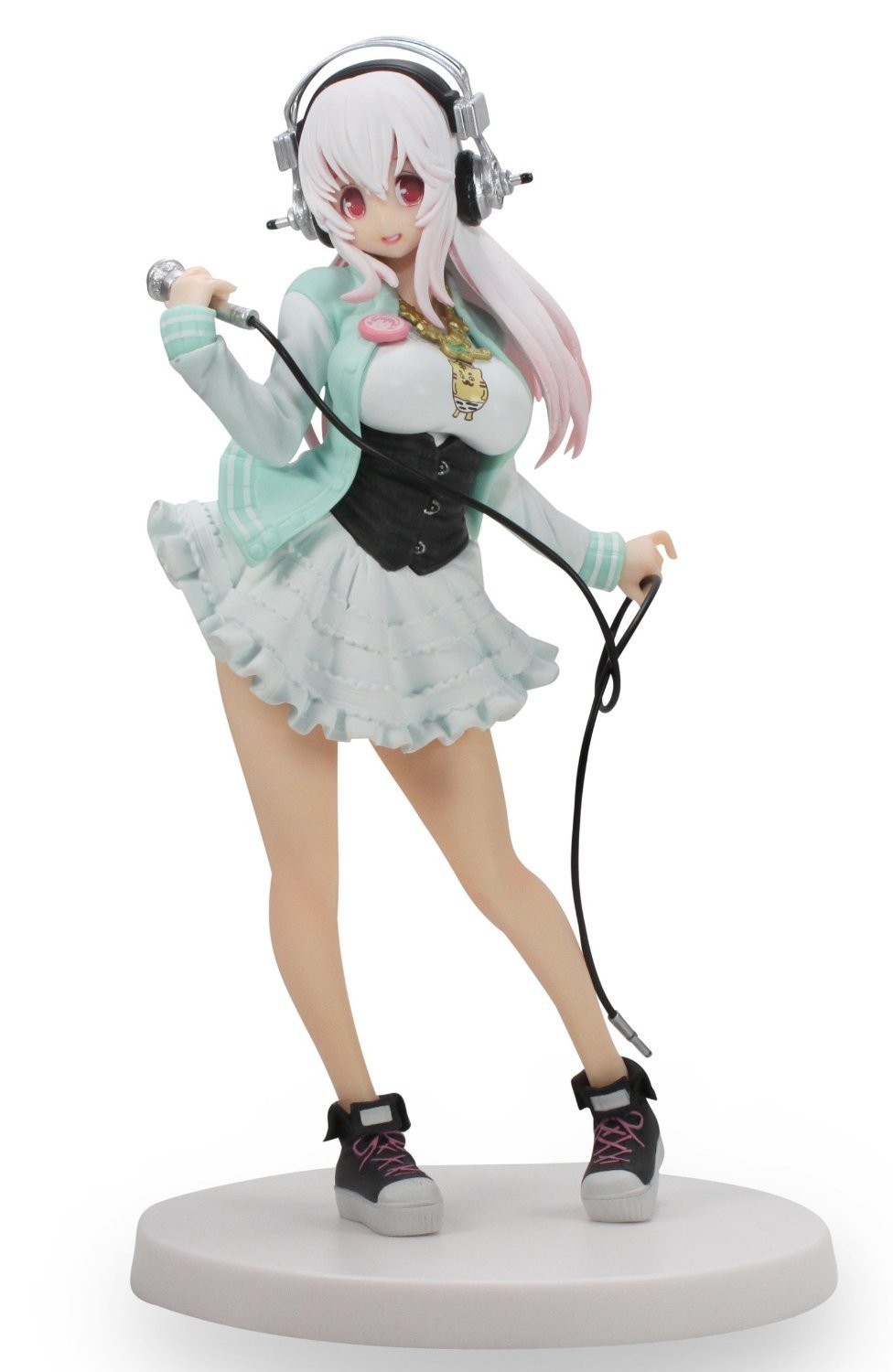 Figura Super Sonico Microfono