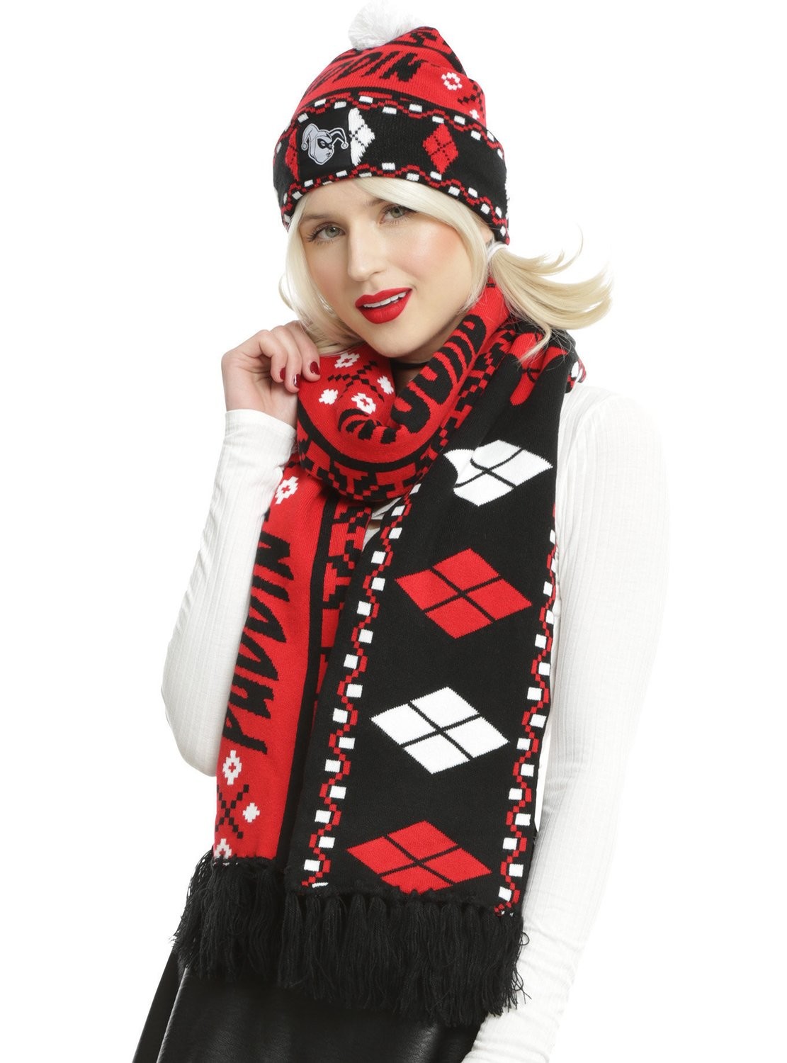 Gorro y Bufanda Harley Quinn