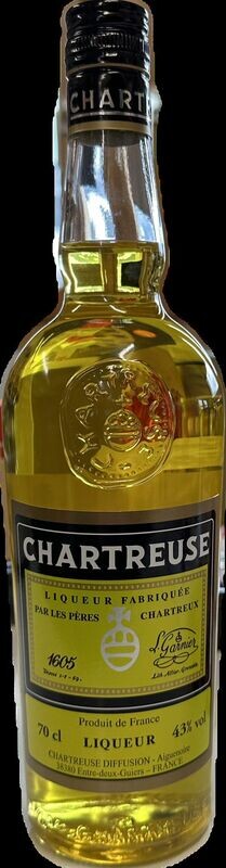 Liqueur de chartreuse jaune
