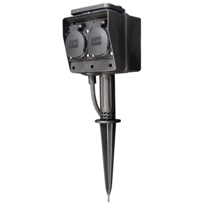 4x stopcontacten en grondpen - IP44  Kabellengte 3 meter