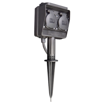 2x stopcontacten en grondpen - IP44  Kabellengte 3 meter