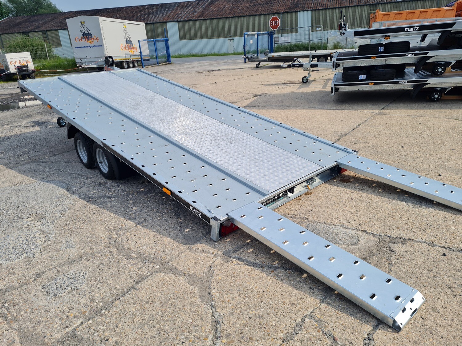Autoanhänger Autotrailer Autotransporter kippbar 4,56m x 2,0m 2700kg Stahlstandschienen und Aluboden⭐NEU⭐