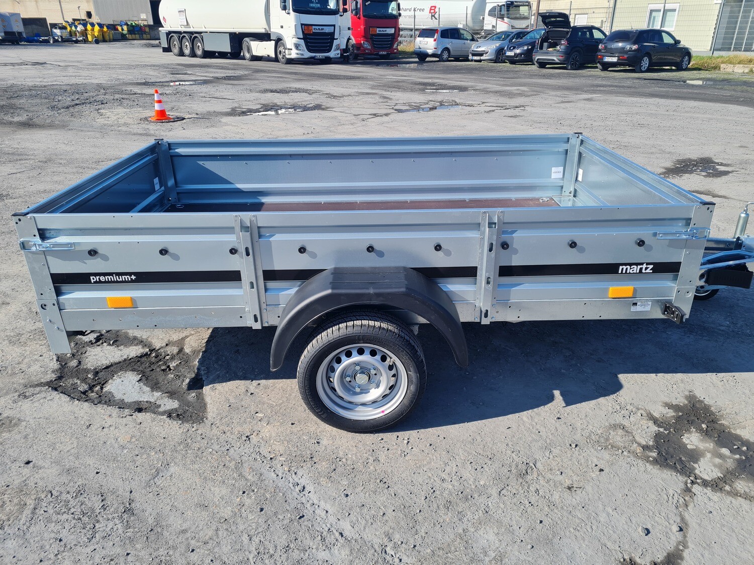 Martz Autoanhänger Tieflader Kastenanhänger 2,64m x 1,26m 1000kg⭐NEU⭐