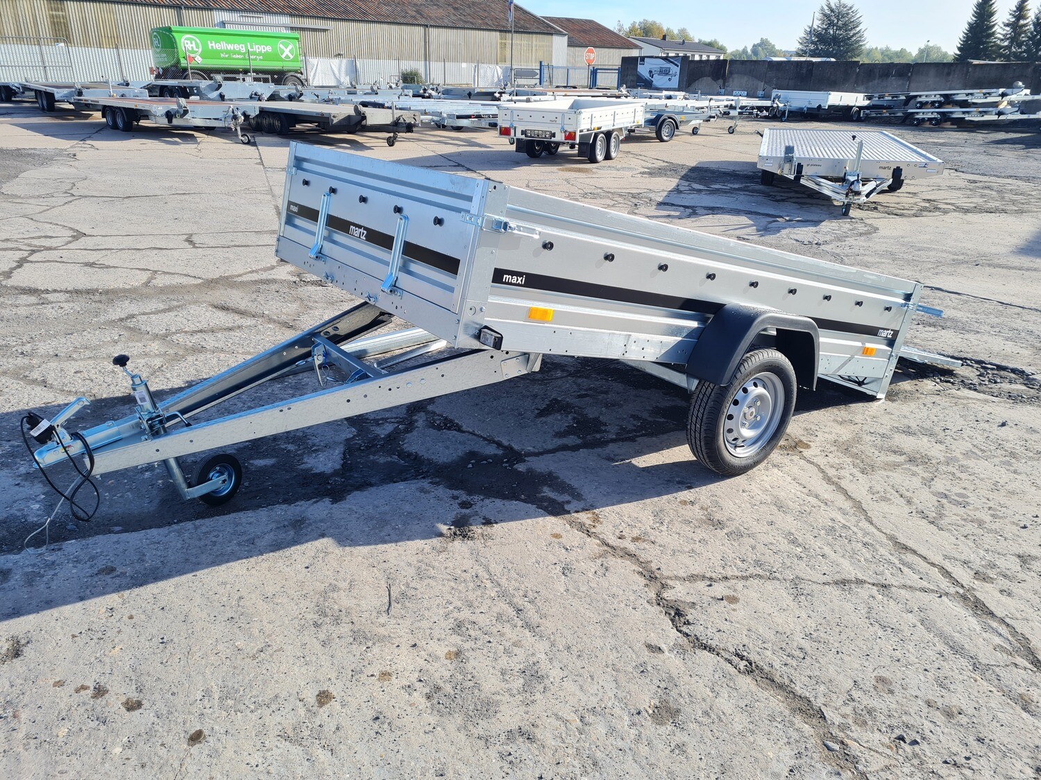 Autoanhänger Kastenanhänger Tieflader kippbar mit Rampe 2,30m x 1,26m 750kg⭐NEU⭐