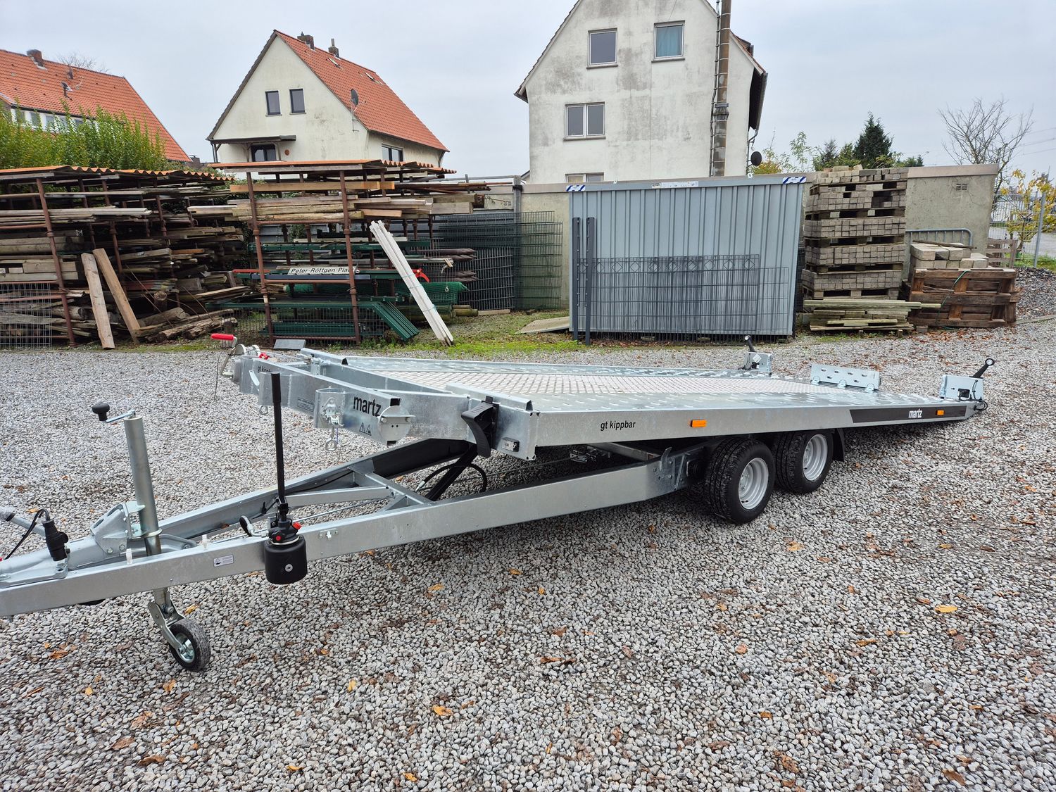 Martz Autoanhänger Autotrailer kippbar 5,00m x 2,06m 3,0t mit Stahlstandschienen rechts/links Aluboden mittig⭐NEU⭐