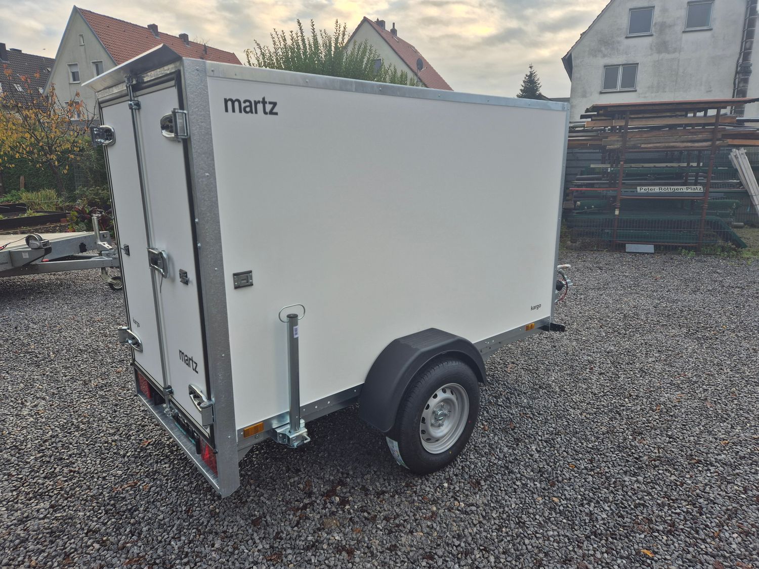 Martz Autoanhänger Kofferanhänger 2,50m x 1,25m x 1,50m 1500kg mit Doppelflügeltüren⭐NEU⭐
