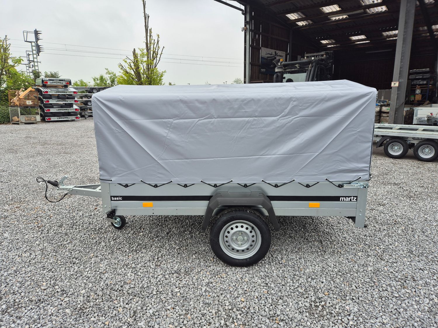 Martz Autoanhänger Kastenanhänger mit Plane kippbar 2,01m x 1,26m x 1,10m 750kg⭐NEU⭐