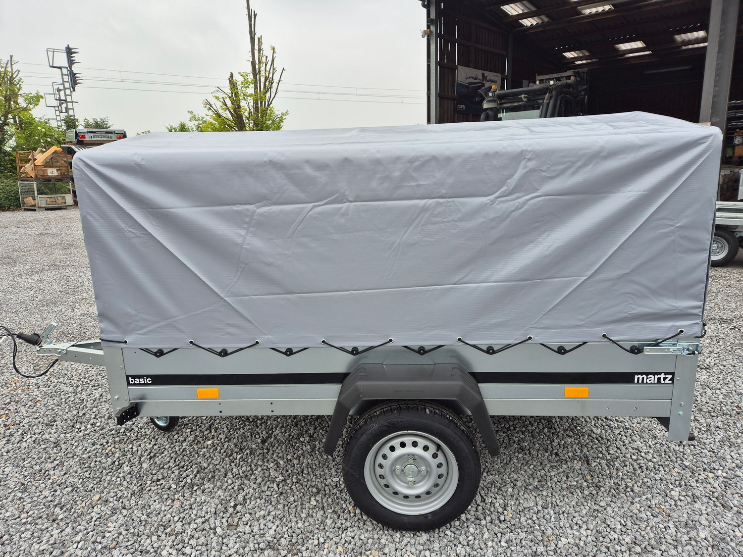 Martz Autoanhänger Kastenanhänger mit Plane kippbar 2,30m x 1,26m x 1,40m 750kg⭐NEU⭐