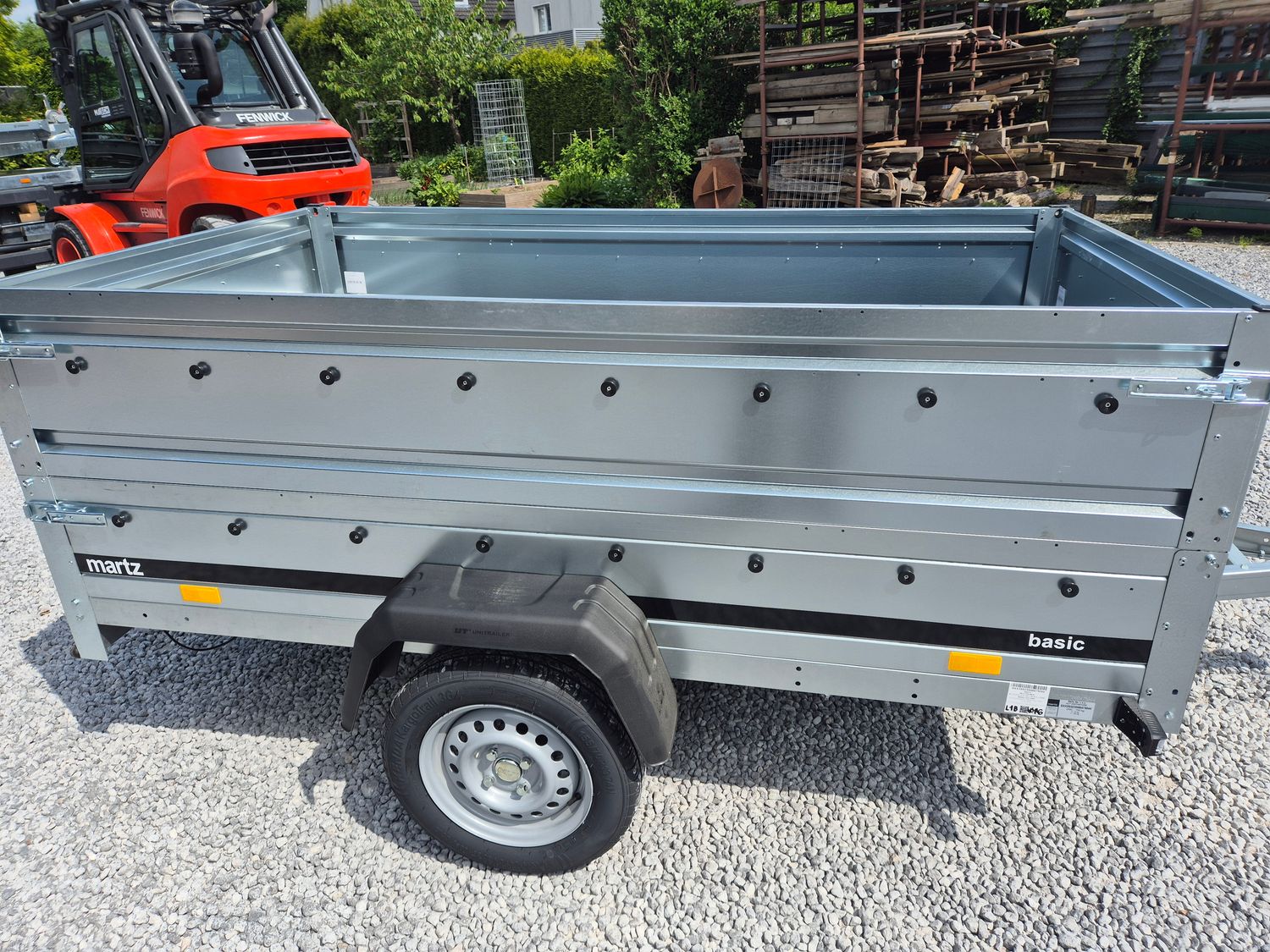 Martz Autoanhänger Kastenanhänger kippbar 2,64m x 1,26m 750kg + 400mm Bordwandaufsatz⭐NEU⭐