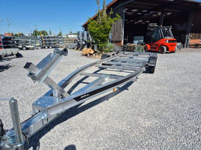 Bootsanhänger Yachtanhänger Trailer Alu 10,84m x 2,09m 3,5t 3-Achsen⭐NEU⭐