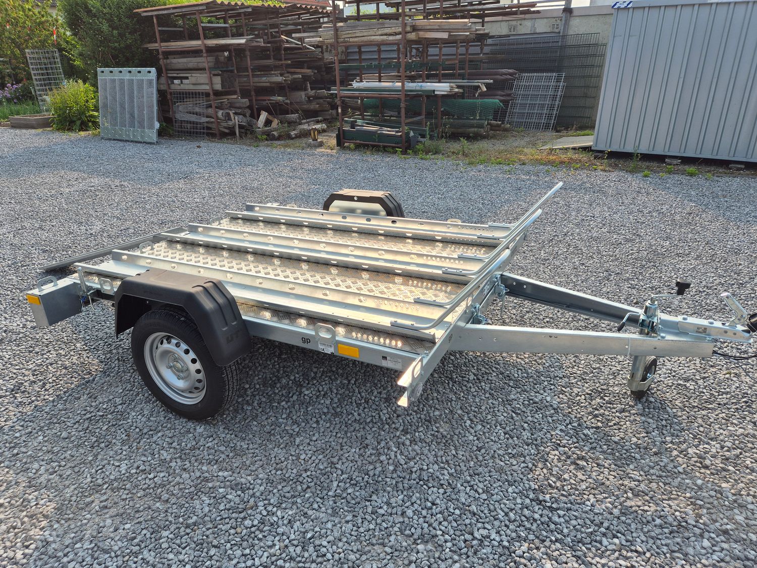 Autoanhänger Motorradanhänger für 3 Motorräder mit Aluboden kippbar 750kg⭐NEU⭐