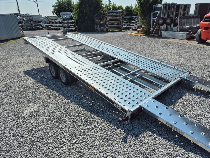 Martz  Autoanhänger Autotrailer Autotransporter kippbar 4,05m x 2,11m 2,7t mit Stahlstandschienen rechts/links⭐NEU⭐