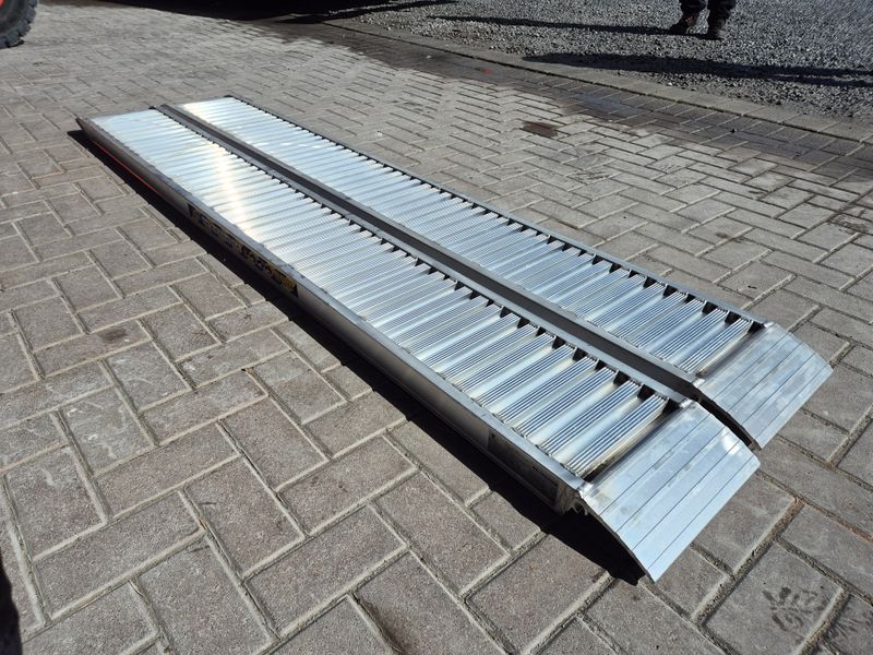 Auffahrrampen Alu Anhänger Paar 400cm x 40cm x 13,6cm 3800kg⭐NEU⭐