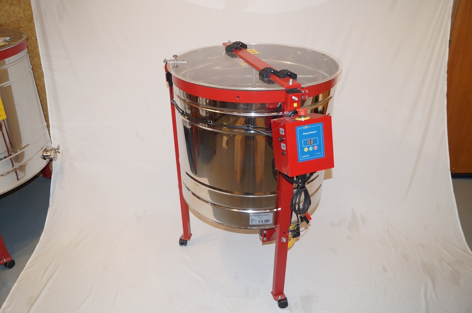 18 Frame Radial Honey Extractor 720mm Electric Drive OPTIMA LINE