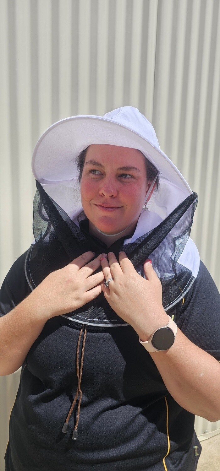 Beekeeping hat (cotton) with detachable net