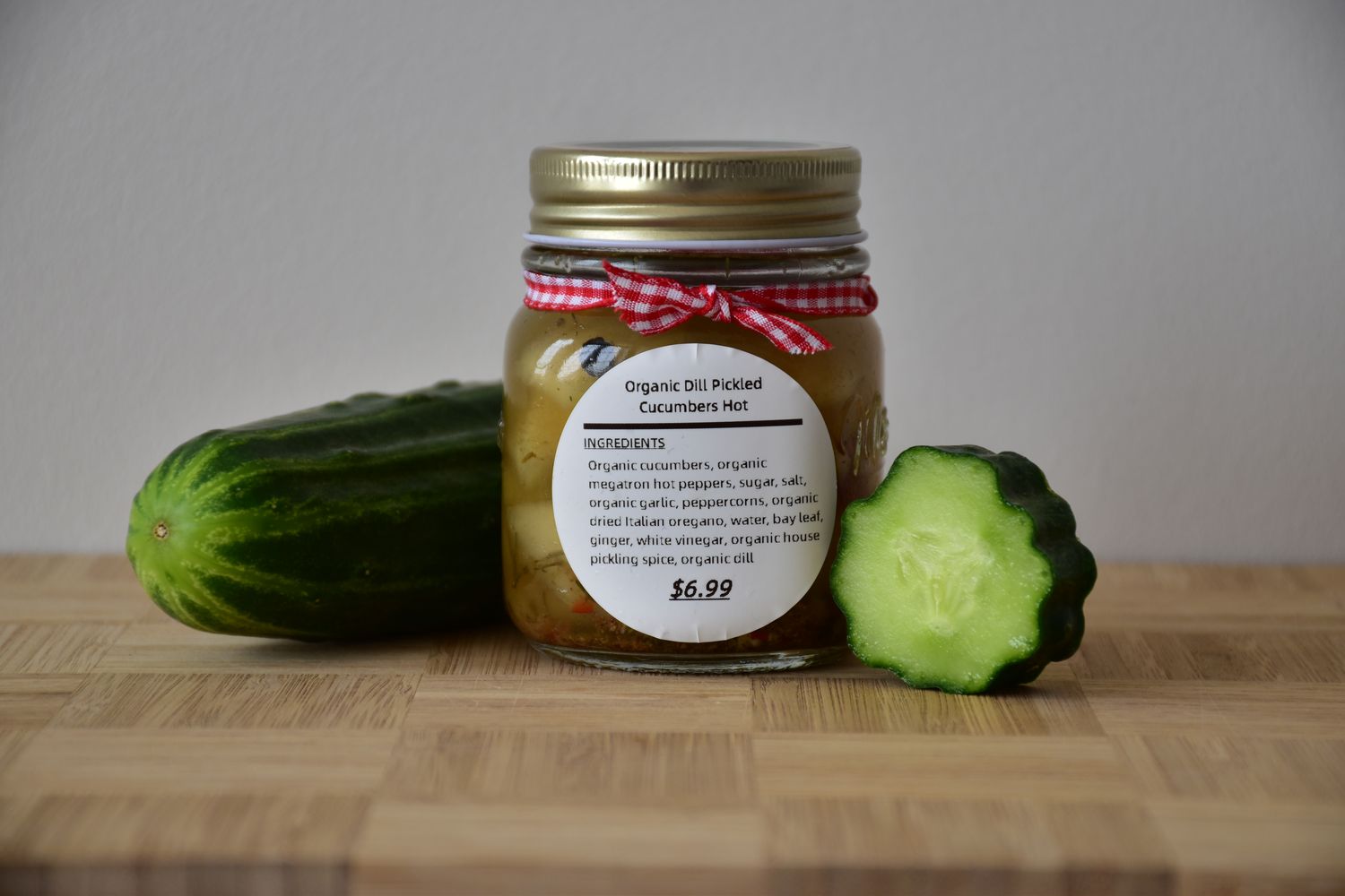 Organic Dill Pickled Cucumbers Hot
