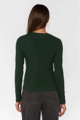 Kuri Pine Needle Tee