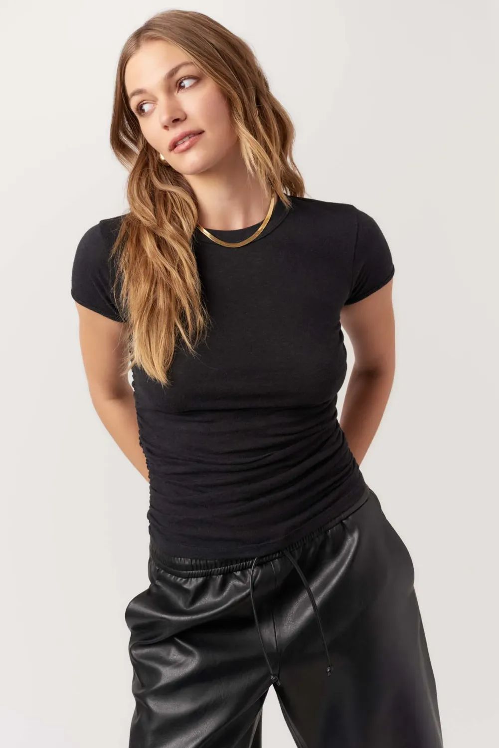 Izzie Ruched Baby Tee Black