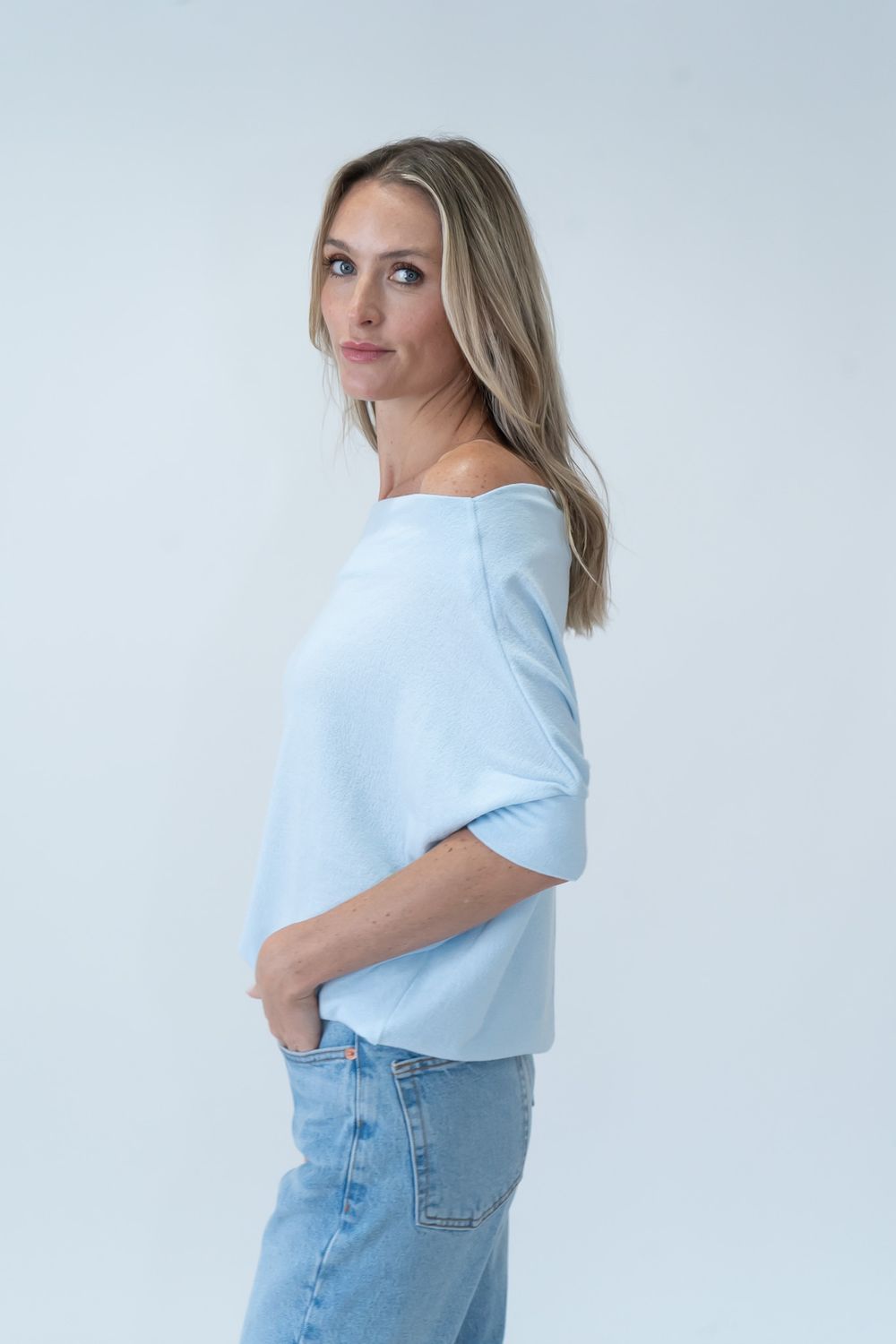 Short Sleeve Anywhere Top Airy Blue