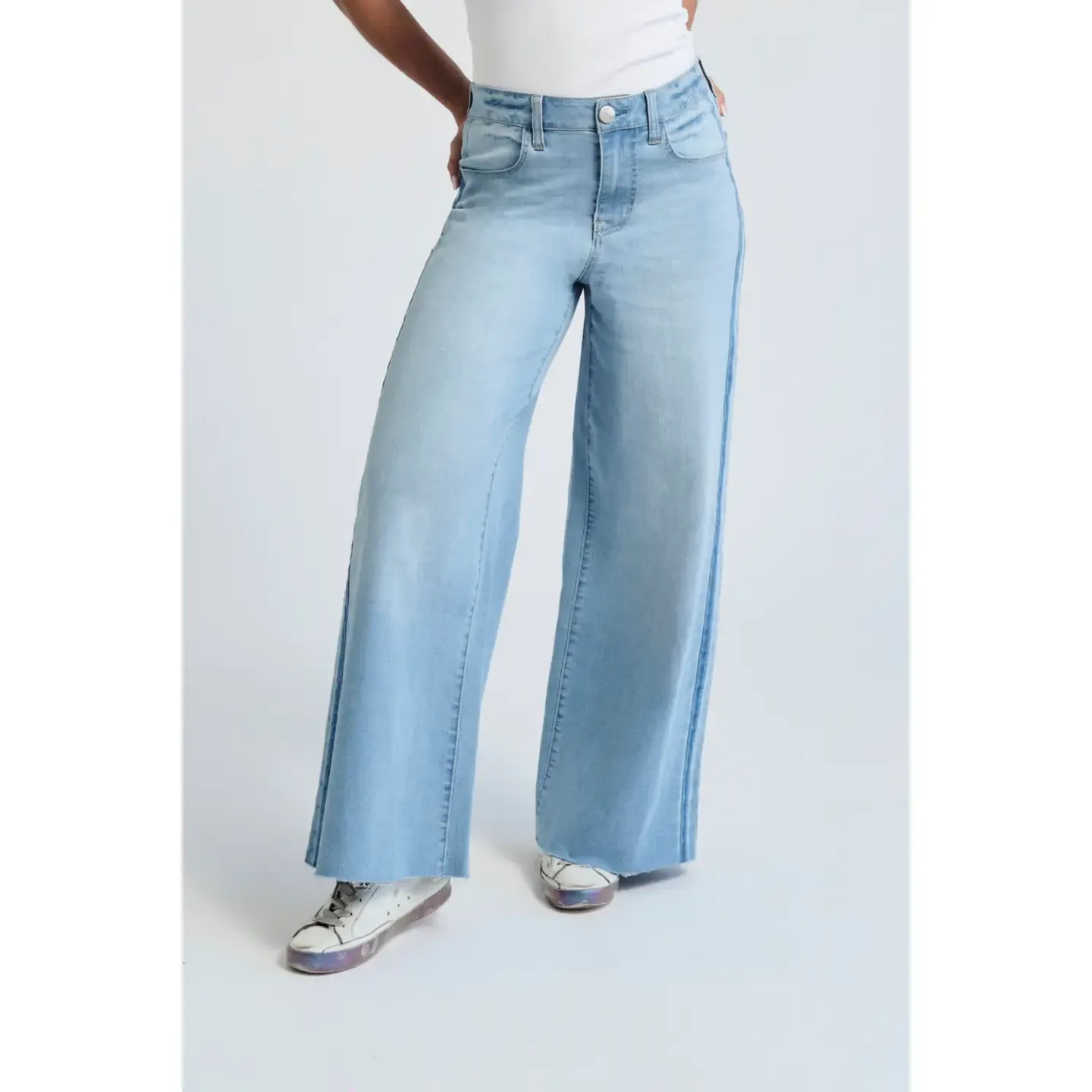 28&quot; High rise Wide Leg Crop w/ Tuxedo Side Seam in Atlas