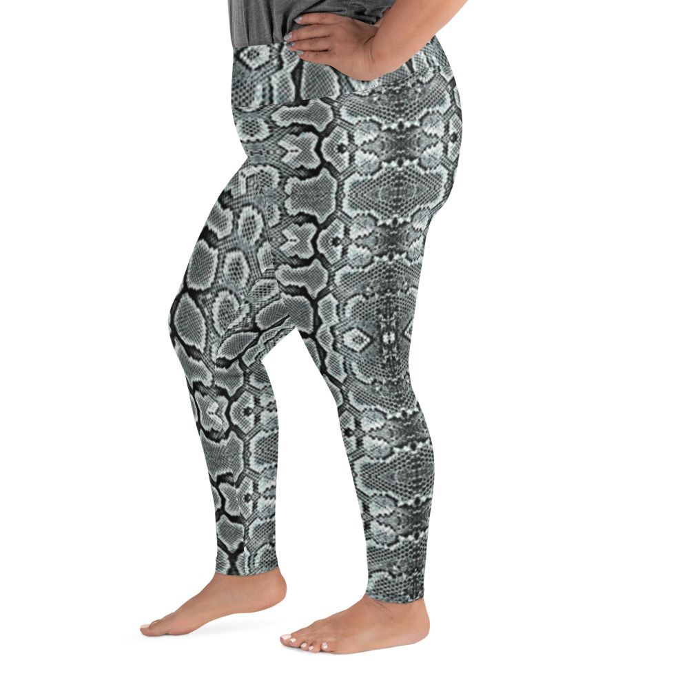 Snake All-Over Print Plus Size Leggings