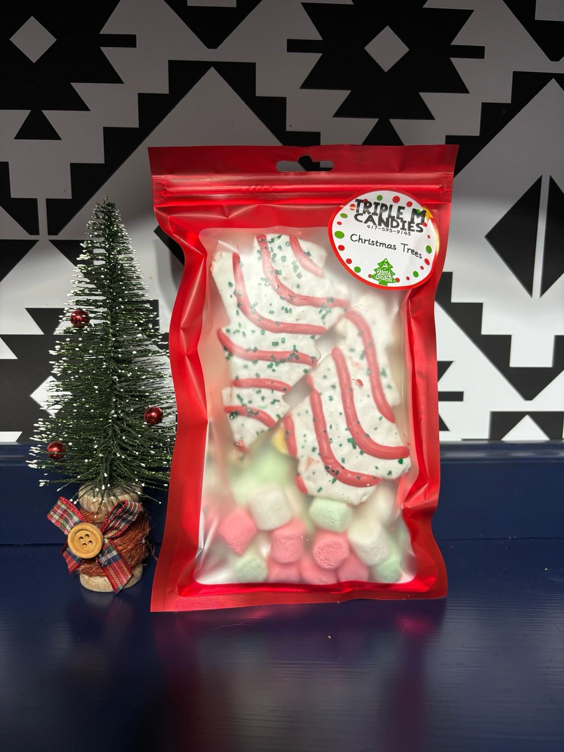 Freeze Dried Christmas Tree Cakes With Mellows