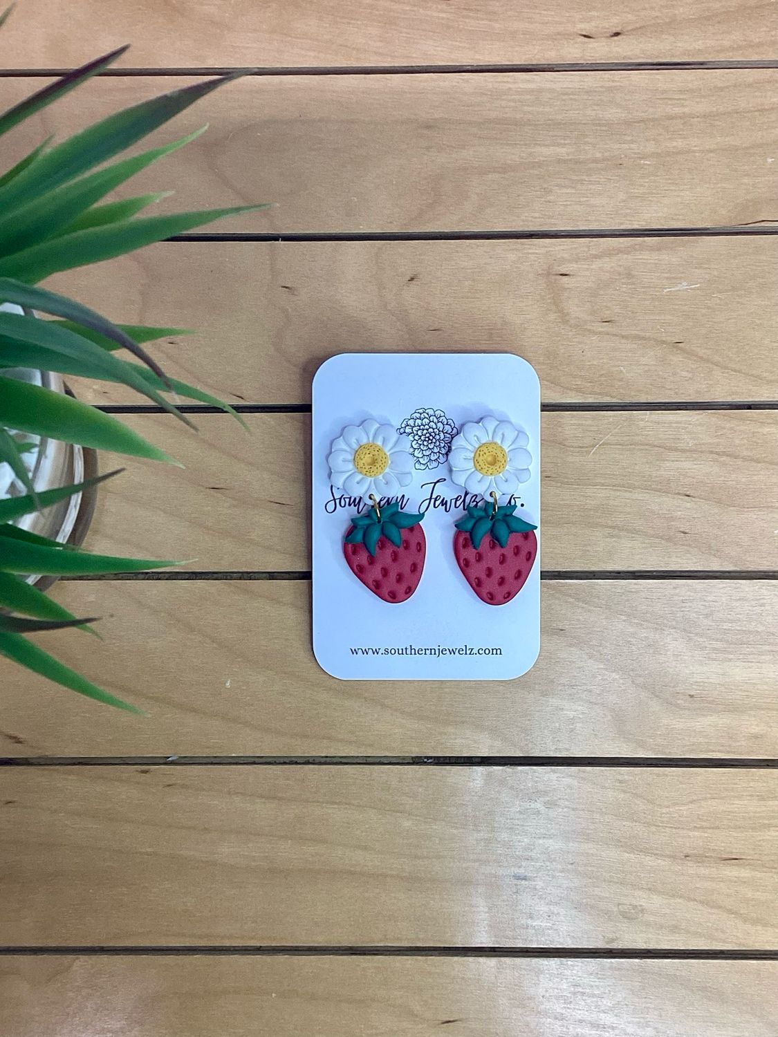 Strawberry And Daisies