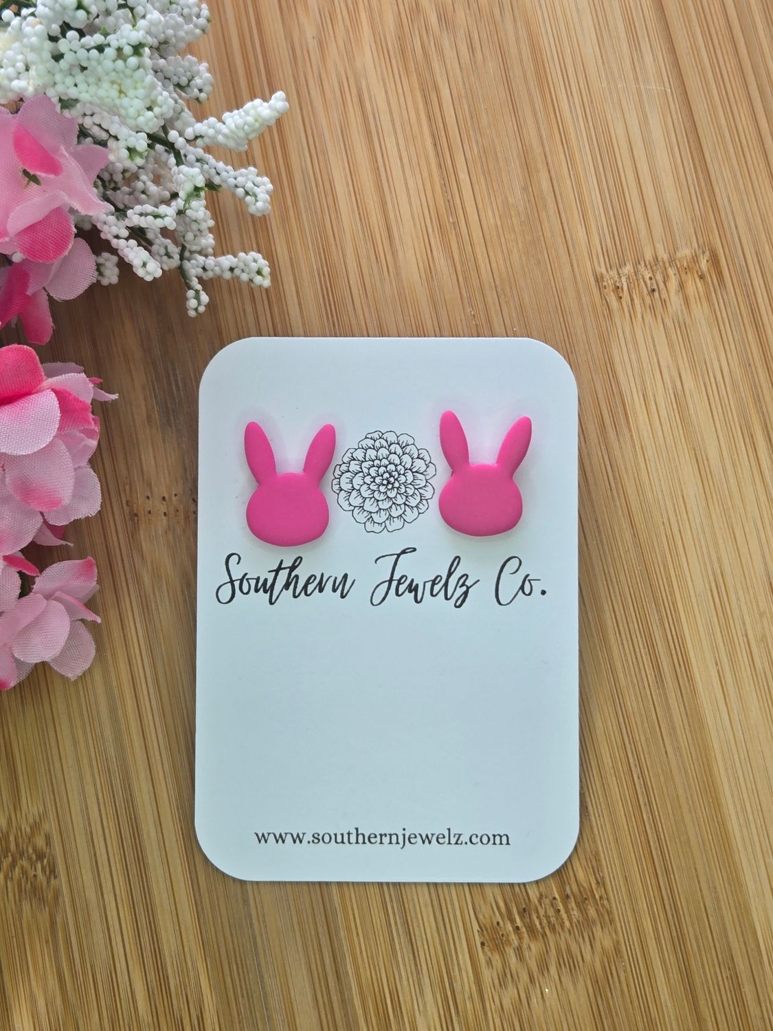 Bunny studs