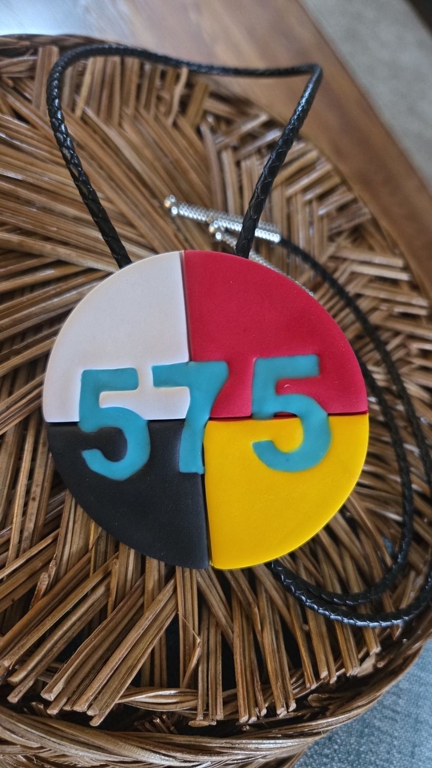 "575" bolo