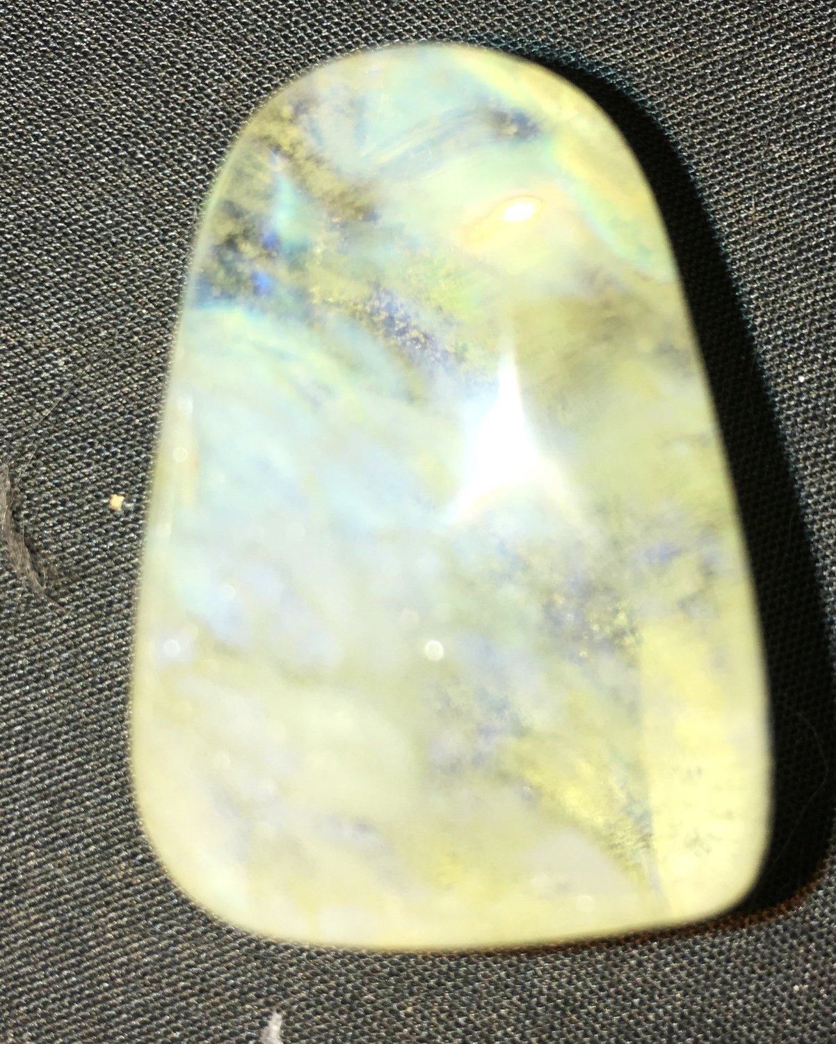 Yellow Obsidian Cube