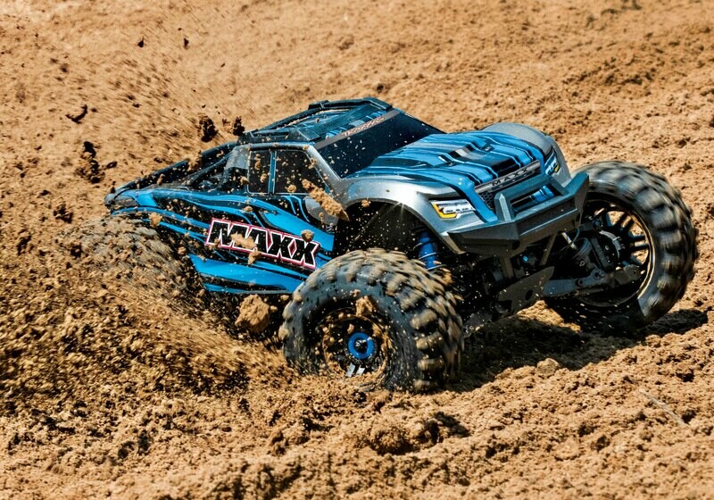Traxxas Maxx w/ Wide