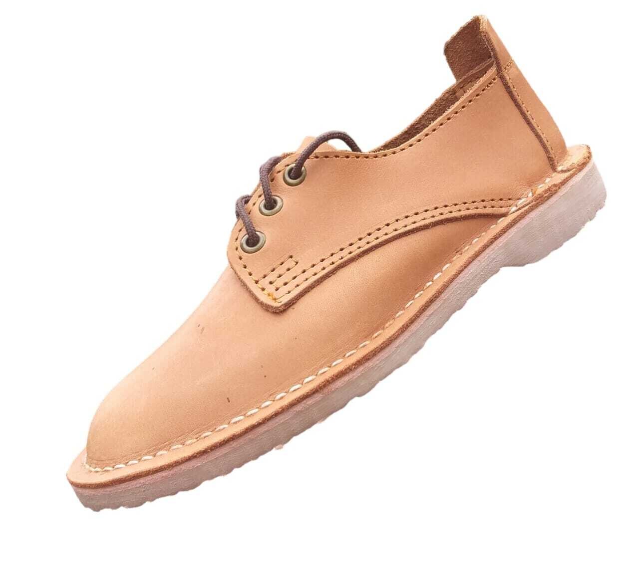 Lowcut Vellie