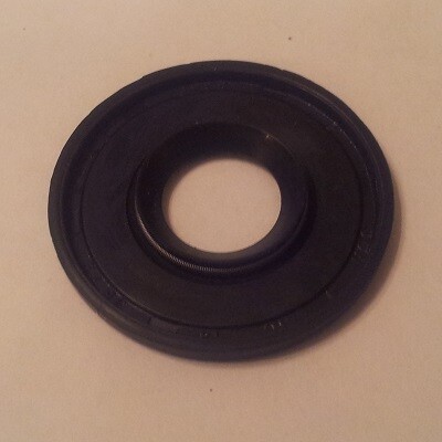 Oil Seal for Lucas magnetos with E18 bearing. Lucas part no. 459002.
