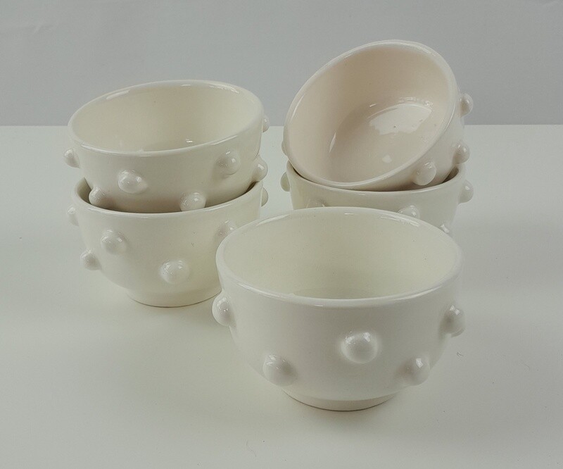 TADDART Schaaltje met Witte Bolletjes