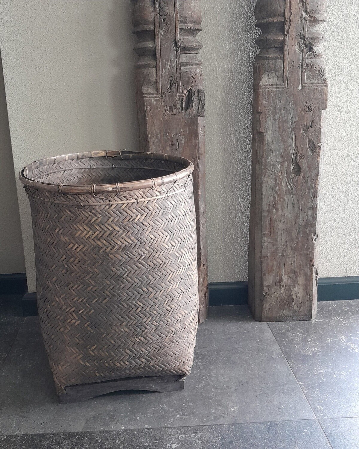 MAND Sumatra Hoog H56 X D42cm