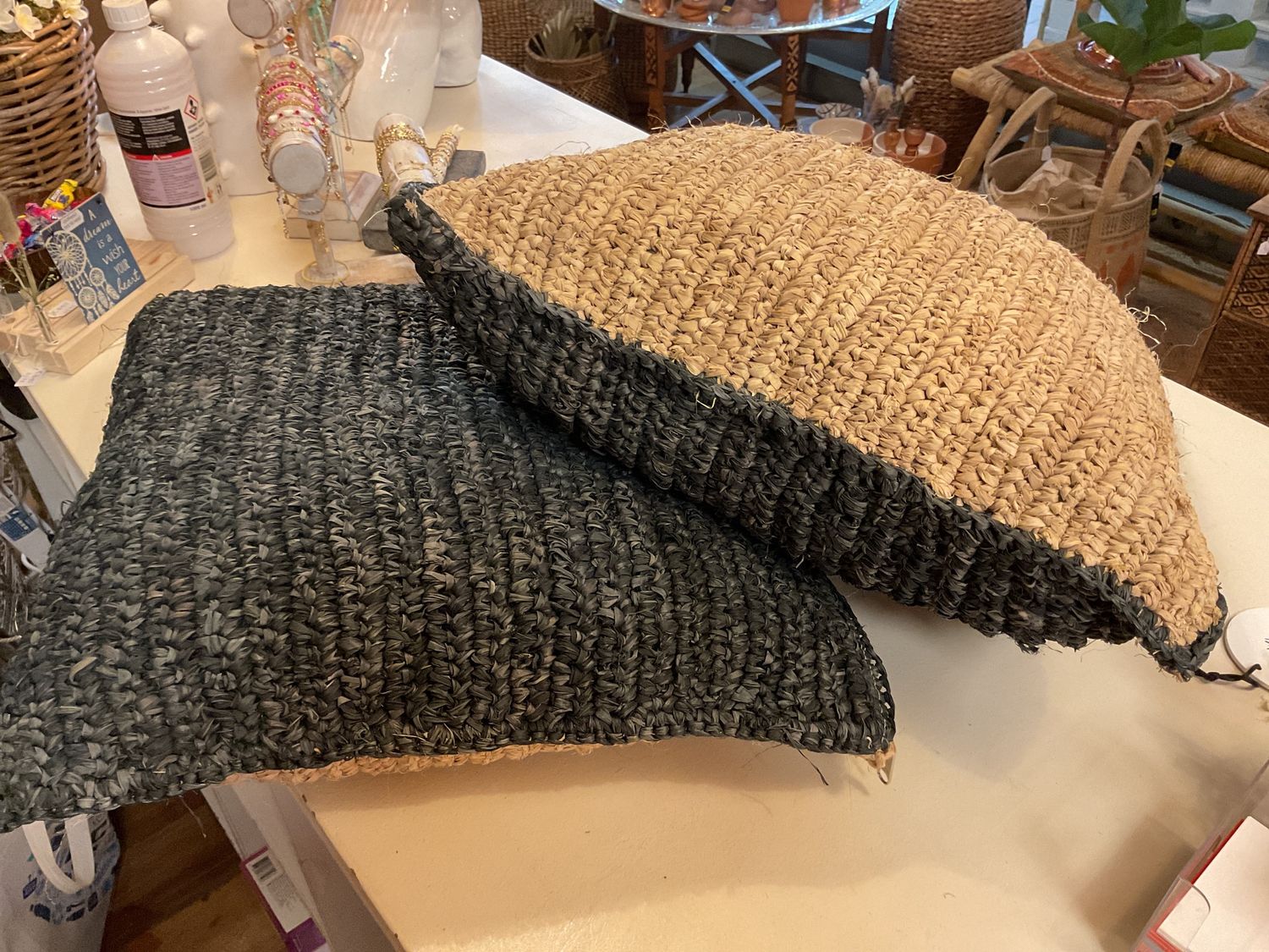 kussenhoes  zwarte\ gebleekte raffia
