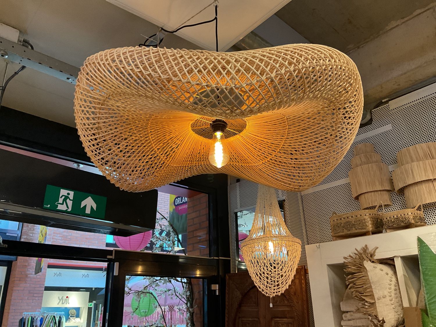 Lamp Wave / Wolk 87 cm