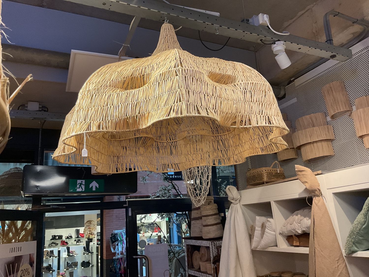 Raffia Bloem Lampenkap 100cm met 5 lichtpunten