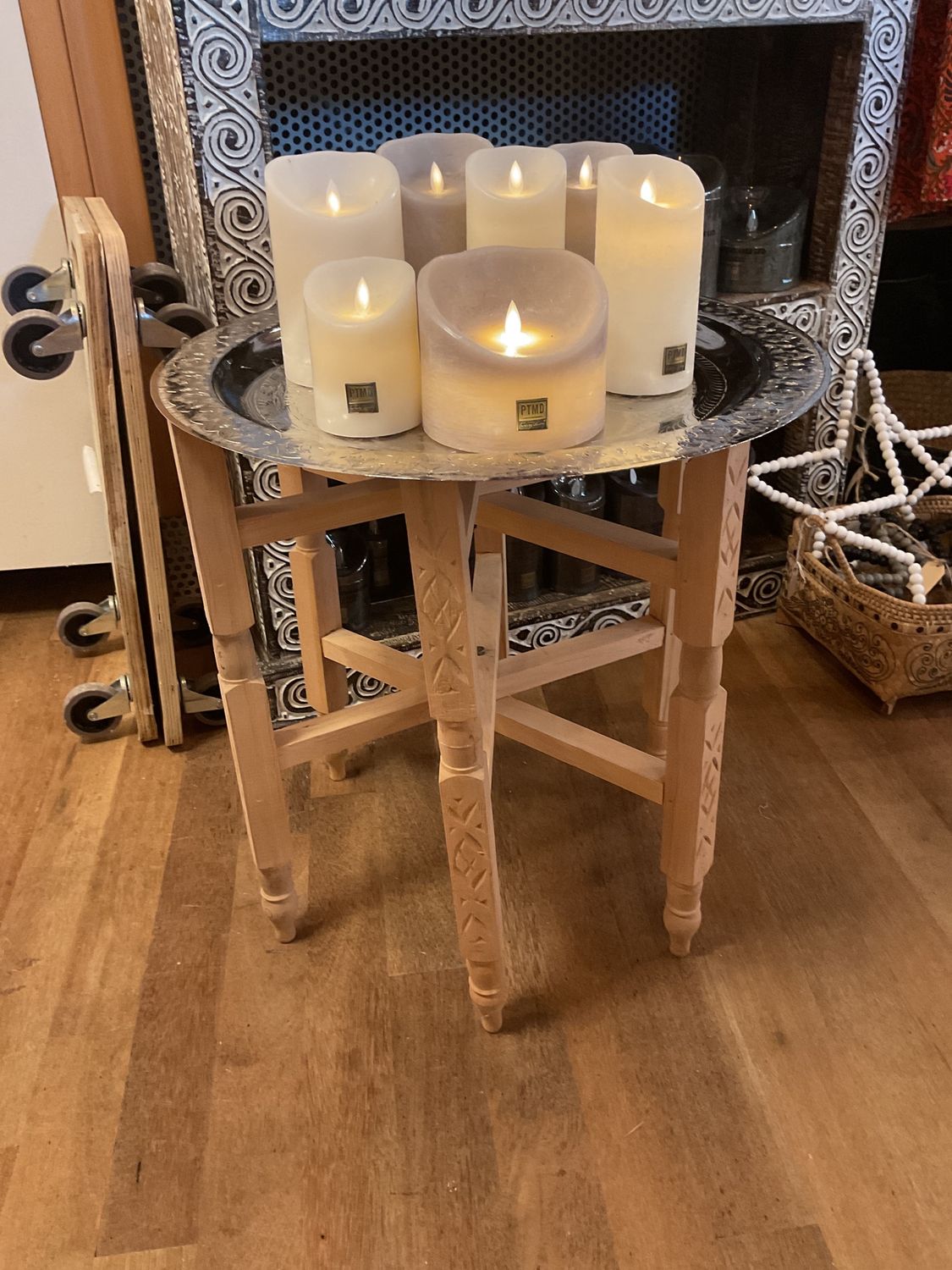 Oosterse Tafel dia 45cm Licht  incl houten onderstel