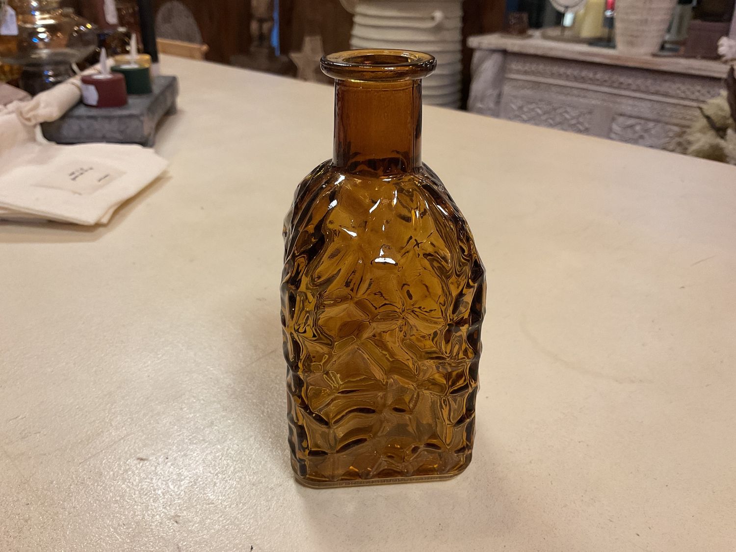 Vaasje glas  Amber  13 cm