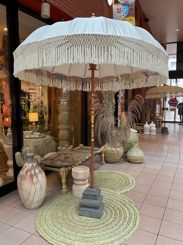 Bali Parasol crème met Franjes Bali Parasol crème met Franjes