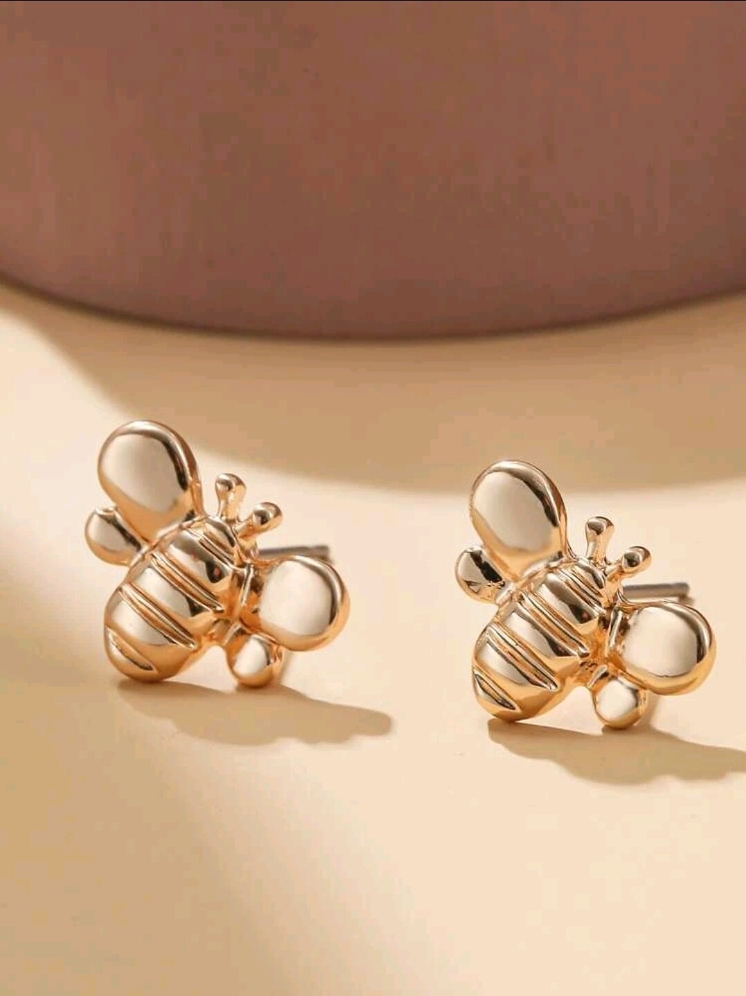 BEE EARRINGS