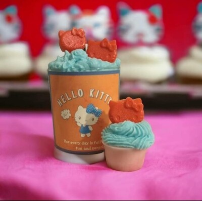 Hello kitty candle and cupcake wax melt