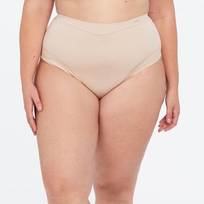 Janira Essential 1031649 483