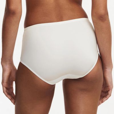 Chantelle Every Curve C16B8 0LW