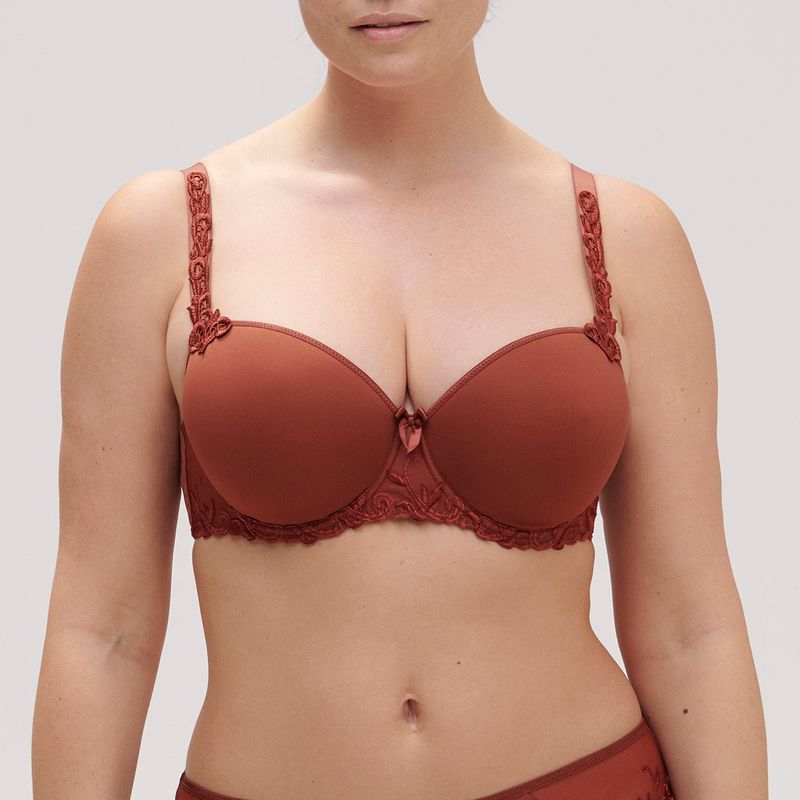 Simone Pérèle Andora 131343 778 (v) Simone Pérèle Andora 131343 778 (v)