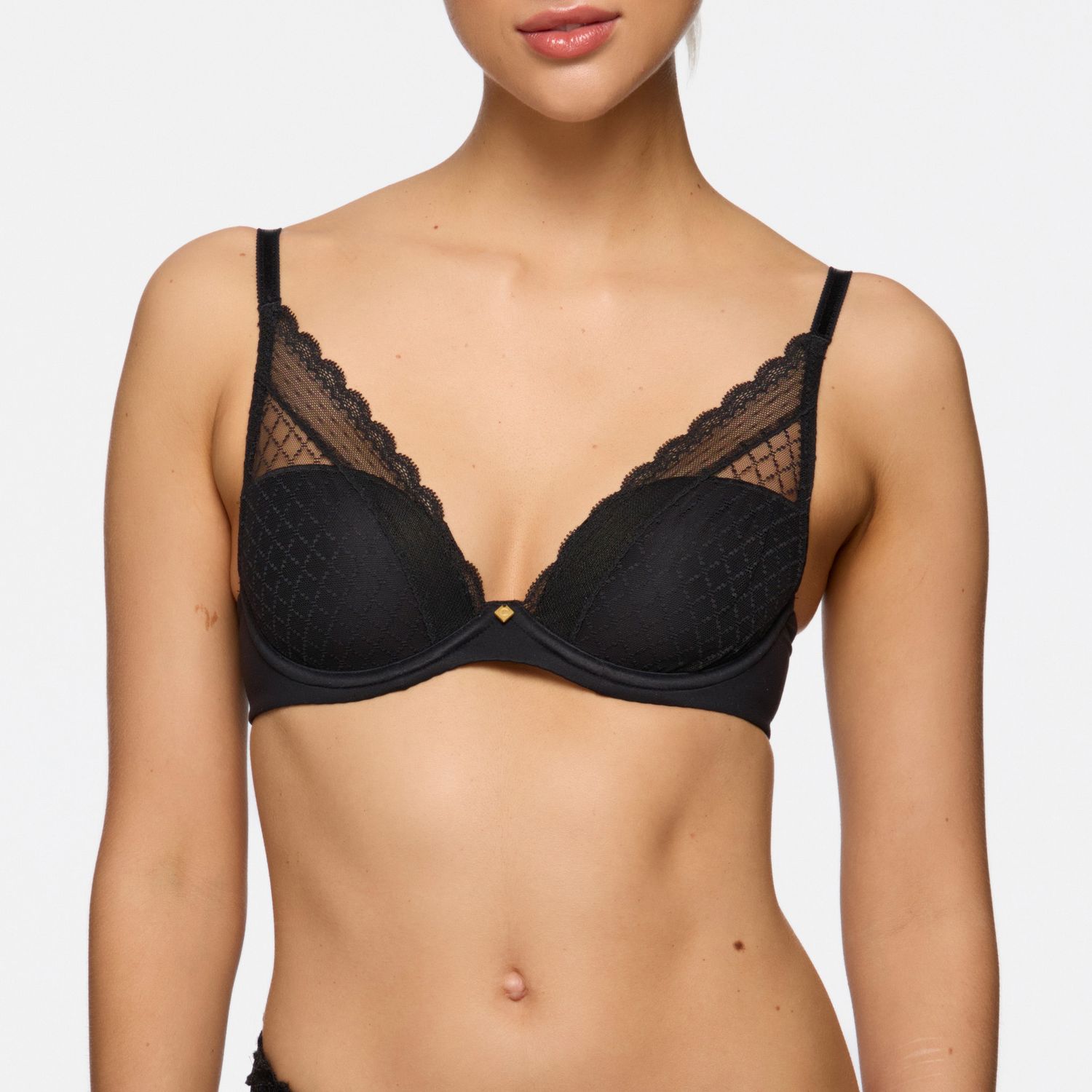 Chantelle Norah Chic C16MNA 011