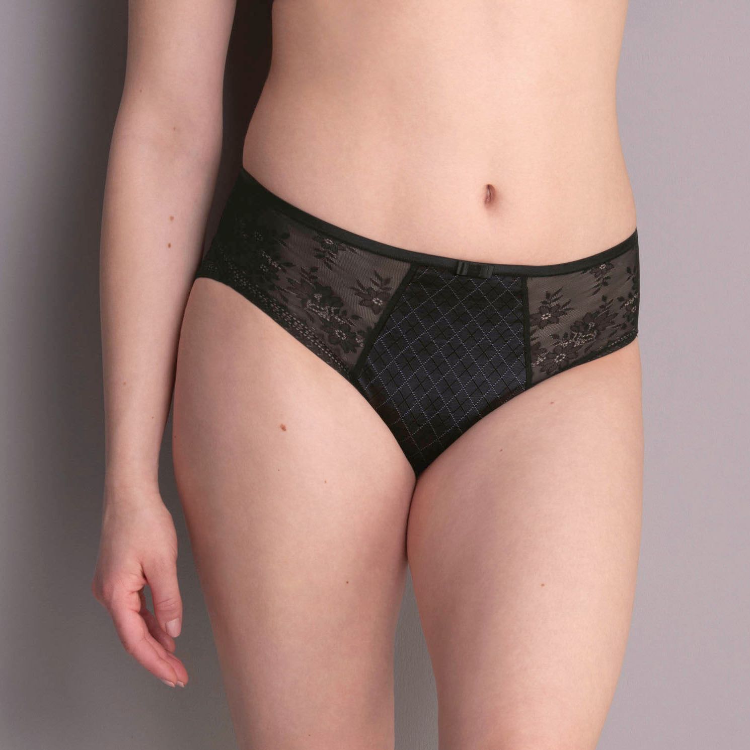 Rosa Faia Rosemary 1385 001