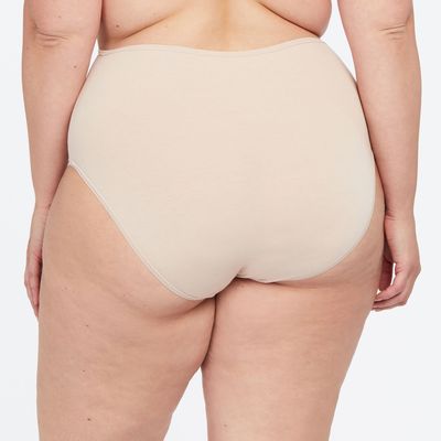 Janira Essential 1031649 483